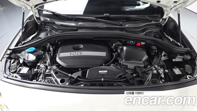 BMW 2-Series U06 220i Luxury - фото 4