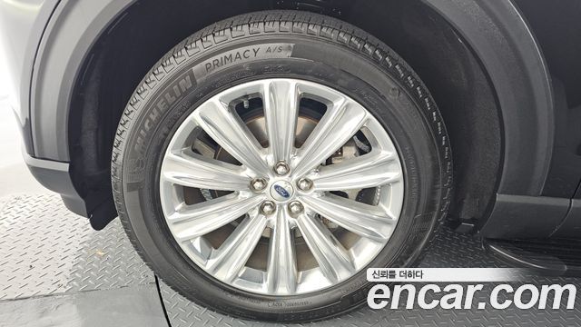 Ford Explorer 6-го поколения 2.3 LimIted 4WD - фото 4