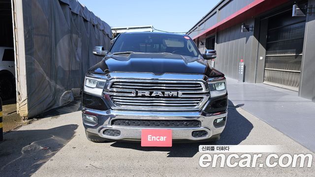 Dodge Ram Pick Up 5.7 - фото 2