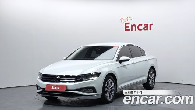 Volkswagen Passat B8 2.0 TDI Premium - фото 0