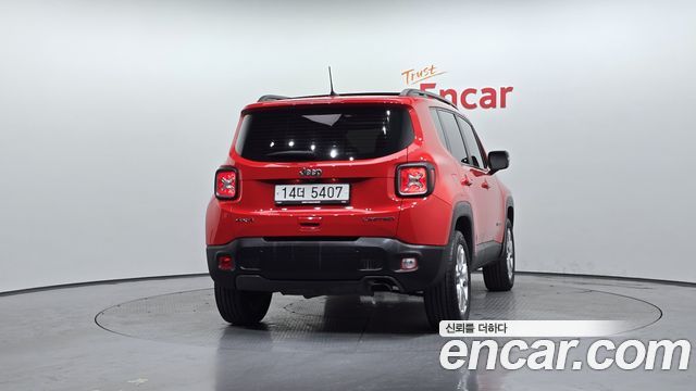 Jeep Renegade 2.4 Limited AWD - фото 3