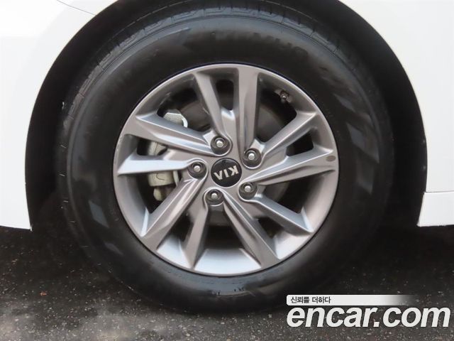 Kia K5 Новый 2-го поколения 2.0 LPI Rental Car Luxury - фото 4