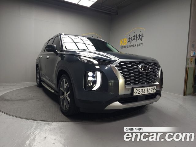 Hyundai Palisade Diesel 2.2 4WD Prestige - фото 2