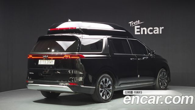 Kia Carnival 4-го поколения 7-Seater Hi-Limousine Signature - фото 1