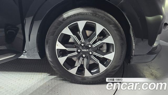 Kia Carnival 4-го поколения 7-Seater Hi-Limousine Signature - фото 4