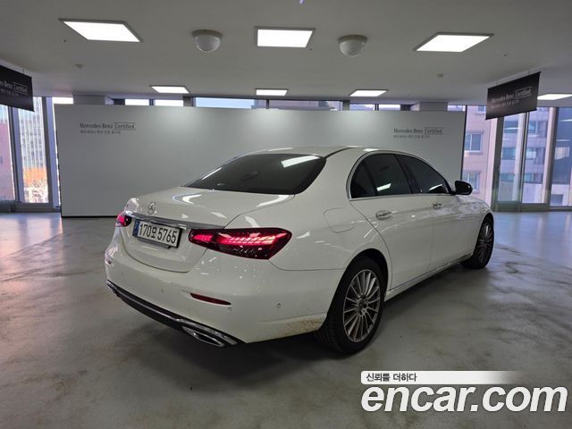 Mercedes-Benz E-Class W213 E250 Exclusive - фото 1