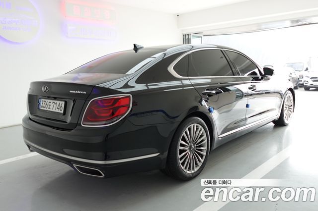 Kia K9 3.3 T-GDI AWD - фото 1