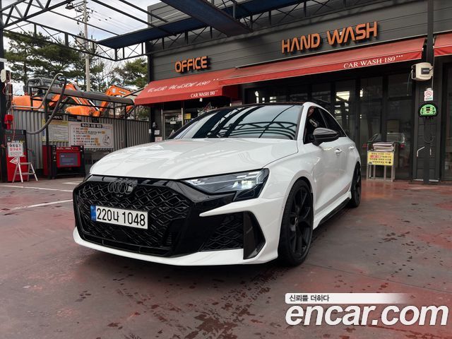 Audi RS3 2.5 TFSI Quattro Carbon Edition - фото 0