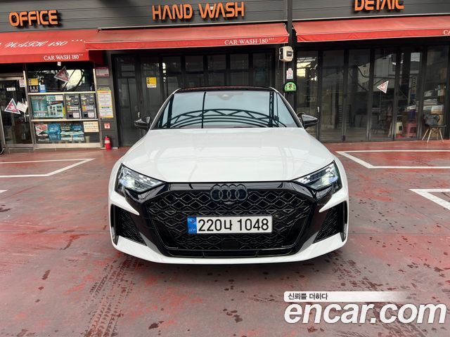 Audi RS3 2.5 TFSI Quattro Carbon Edition - фото 2