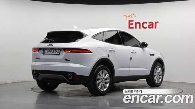 Jaguar E-PACE P250 S - фото 1