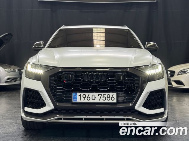 Audi RSQ8 4.0 TFSI Quattro - фото 0