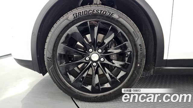 Tesla Model X Long Range - фото 4