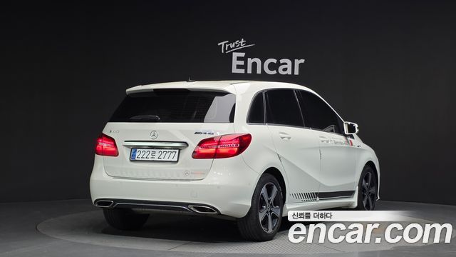 Mercedes-Benz B-Class W246 B220 - фото 1
