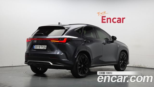 Lexus NX 2-го поколения F-Sport - фото 1