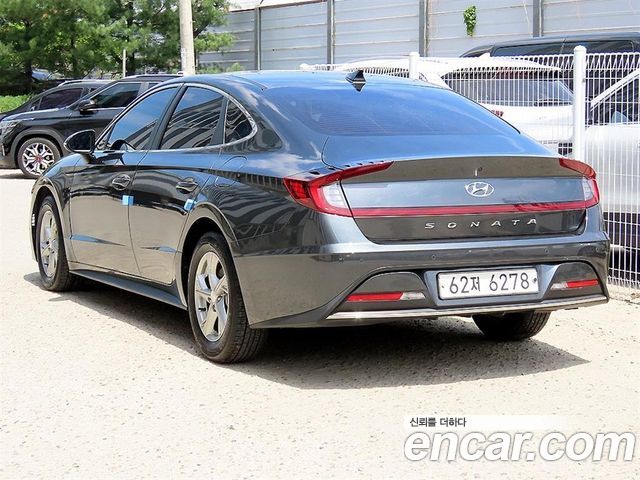 Hyundai Sonata DN8 2.0 Premium - фото 2
