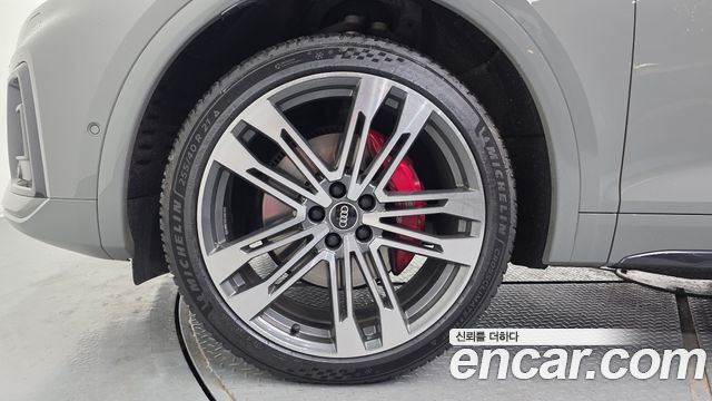 Audi SQ5 FY 3.0 TFSI Quattro - фото 4
