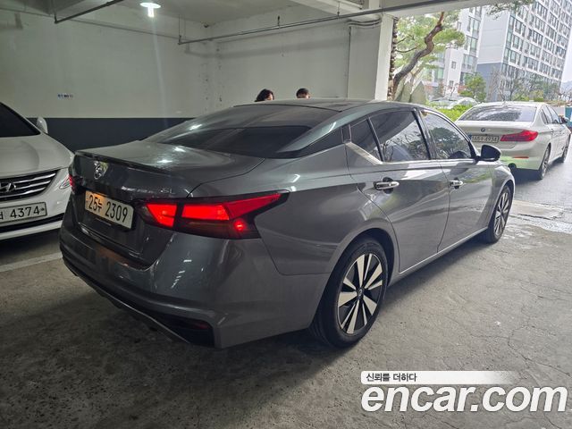 Nissan Altima L34 2.5 SL Tech - фото 1