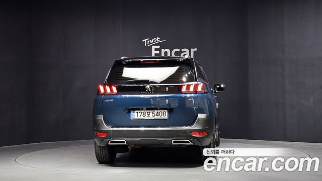 Peugeot 5008 2-го поколения 1.2 Pure Tech GT - фото 3