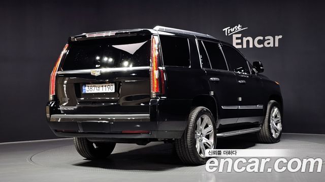 Cadillac Escalade 6.2 4th - фото 1