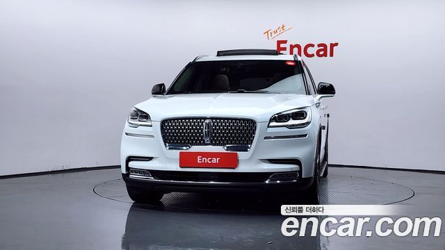 Lincoln Aviator 2-го поколения 3.0 Reserve AWD - фото 2