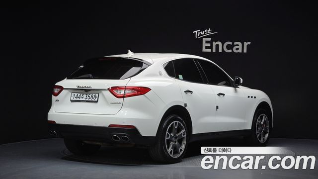 Maserati Levante 3.0 S AWD Premium - фото 1