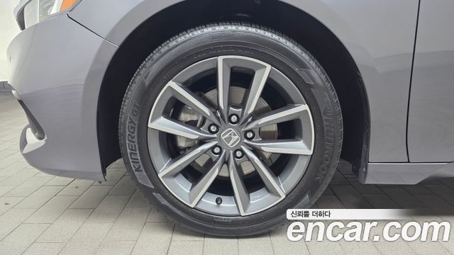 Honda Accord 10-го поколения 1.5 Turbo - фото 4