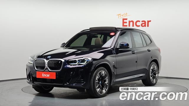 BMW iX3 M Sports - фото 0