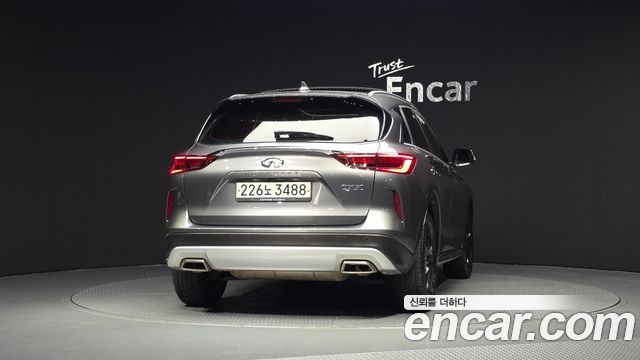 Infiniti QX50 2.0 Essential - фото 3