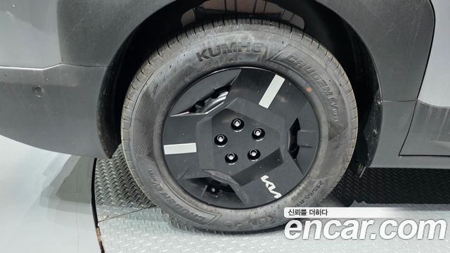 Kia PV5 Taxi 5 Seater Basic - фото 4
