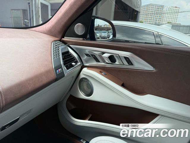 BMW XM G09 4.4 - фото 4