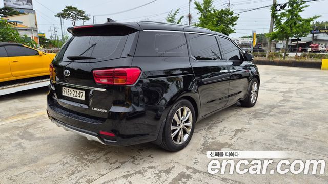 Kia Carnival Новый 7-Seater Limousine VIP - фото 1