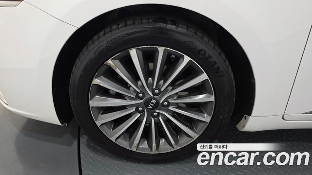 Kia K7 Совершенно новый 3.0 LPI Luxury (Rental Car) - фото 4