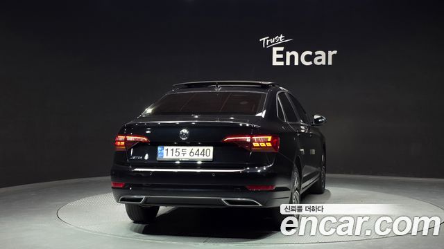 Volkswagen Jetta 7-го поколения 1.4 TSI Prestige - фото 3