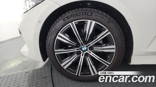 BMW 3-Series G20 320i - фото 4