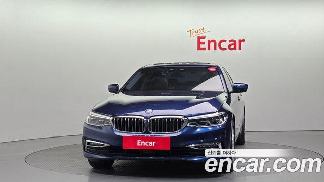 BMW 5-Series G30 530i xDrive Luxury Plus - фото 2