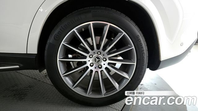 Mercedes-Benz GLE-Class W167 GLE450 4MATIC - фото 4