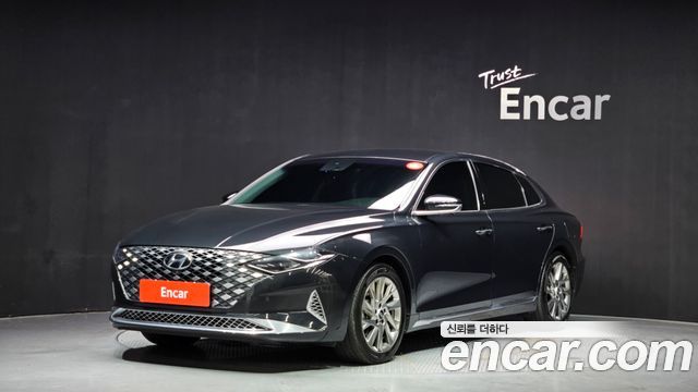 Hyundai Grandeur Новый IG, гибрид Calligraphy - фото 0