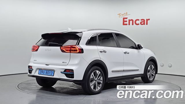Kia Niro EV Prestige - фото 1