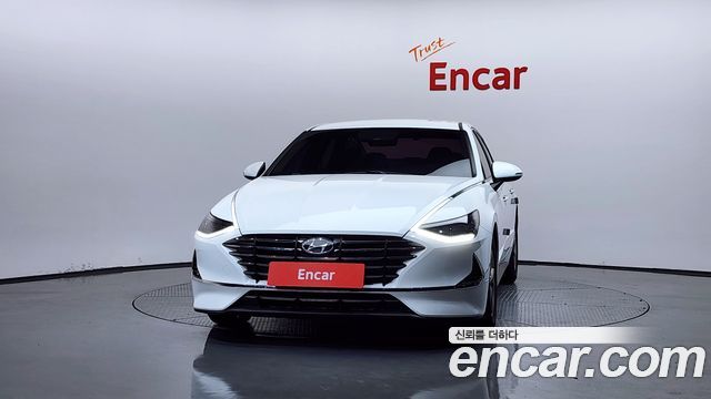 Hyundai Sonata DN8 2.0 Premium - фото 2