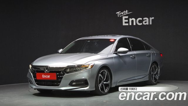 Honda Accord 10-го поколения 2.0 Turbo Sport - фото 0