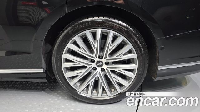 Audi A8 D5 55 TFSI Quattro Premium LWB - фото 4
