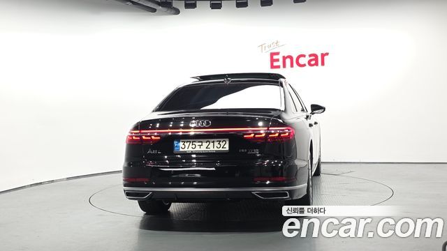 Audi A8 D5 55 TFSI Quattro LWB - фото 3