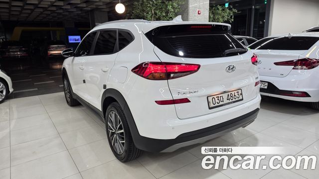 Hyundai Tucson Совершенно новый Diesel 2.0 2WD Premium - фото 3