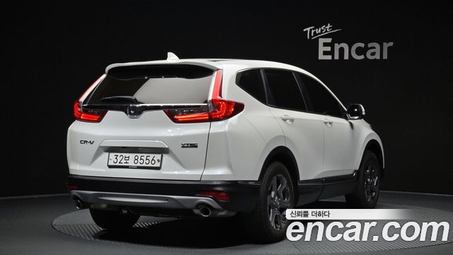 Honda CR-V 5-го поколения 1.5 EX-L 2WD - фото 1
