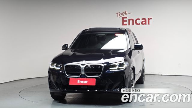 BMW iX3 M Sports - фото 1