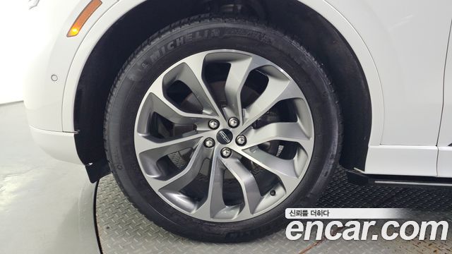 Lincoln Aviator 2-го поколения 3.0 PHEV GT AWD - фото 4