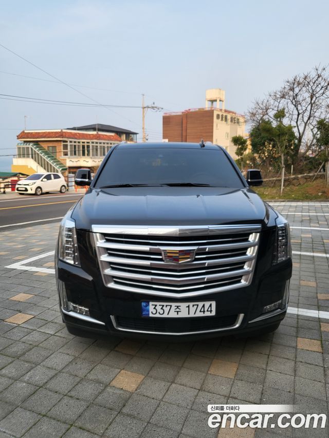 Cadillac Escalade 6.2 ESV 4th - фото 0