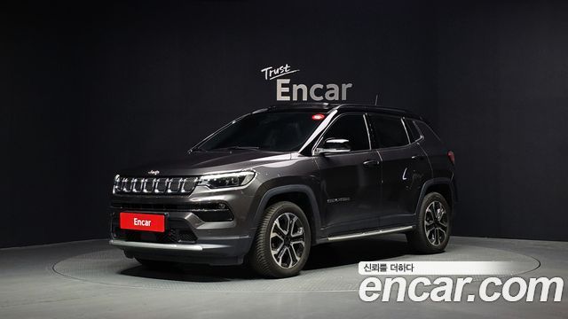 Jeep Compass 2-го поколения 2.4 Limitied AWD - фото 0