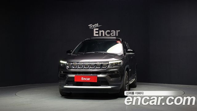Jeep Compass 2-го поколения 2.4 Limitied AWD - фото 2