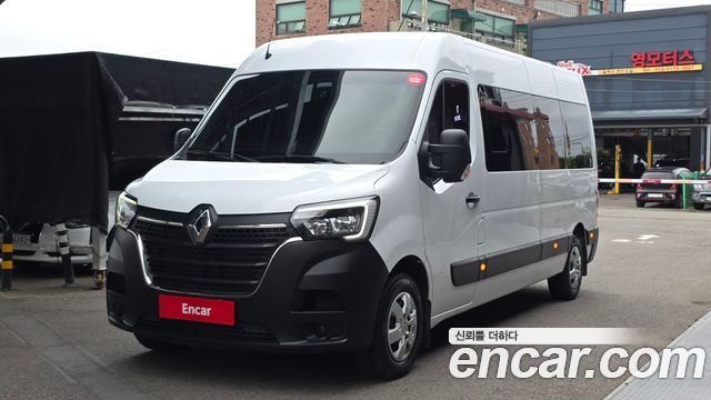 Renault Samsung Master 2.3 15-Seater - фото 0